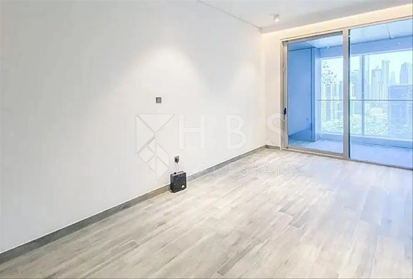 Vue partielle du MBR | Vue sur le quartier | Rez-de-chaussée – Appartement dubai (6/12)
