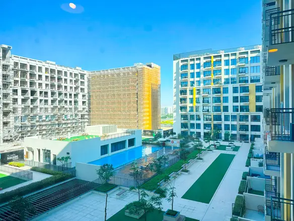 Belle vue sur la piscine | Tout neuf | Classe affaires – Appartement Dubai (1/17)