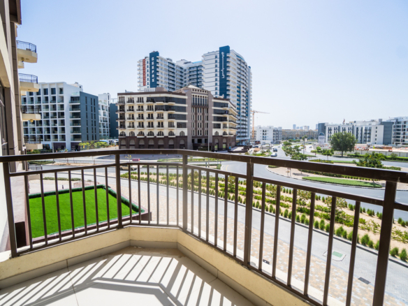 ENTIÈREMENT MEUBLÉ | SPACIEUX | MODERNE Appartement 6 - Dubai Immobilier 62237 DSC01770 - Immobilier Dubai