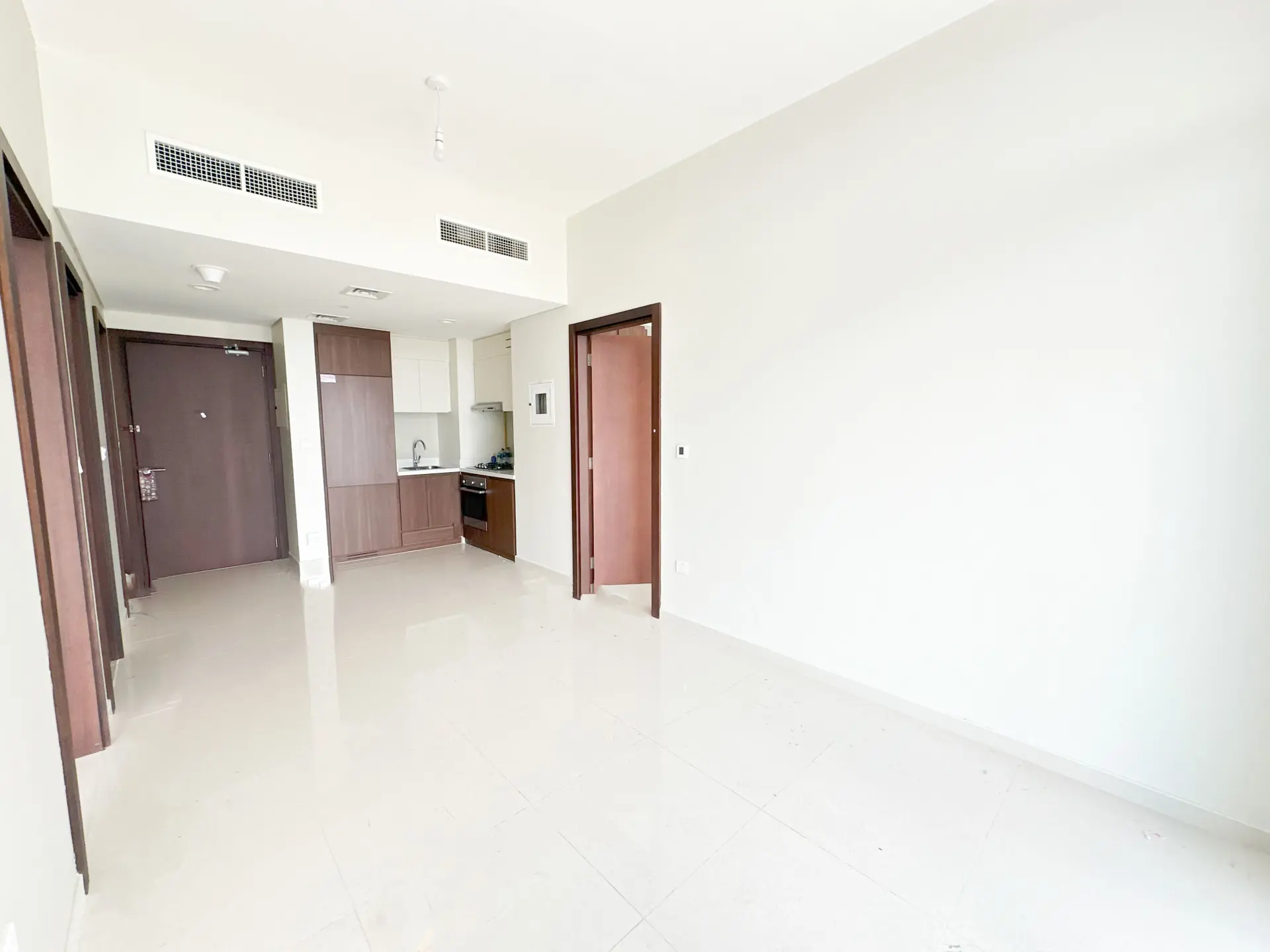 VUE LEVER DE SOLEIL + CANAL | GRAND BALCON | ÉTAGE ÉLEVÉ – Appartement Dubai (5/15)