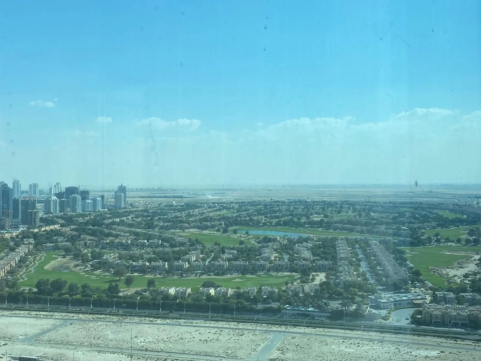 PREMIUM | MEUBLÉ ET LOUÉ | SANS BALCON – Appartement Dubai (11/11)