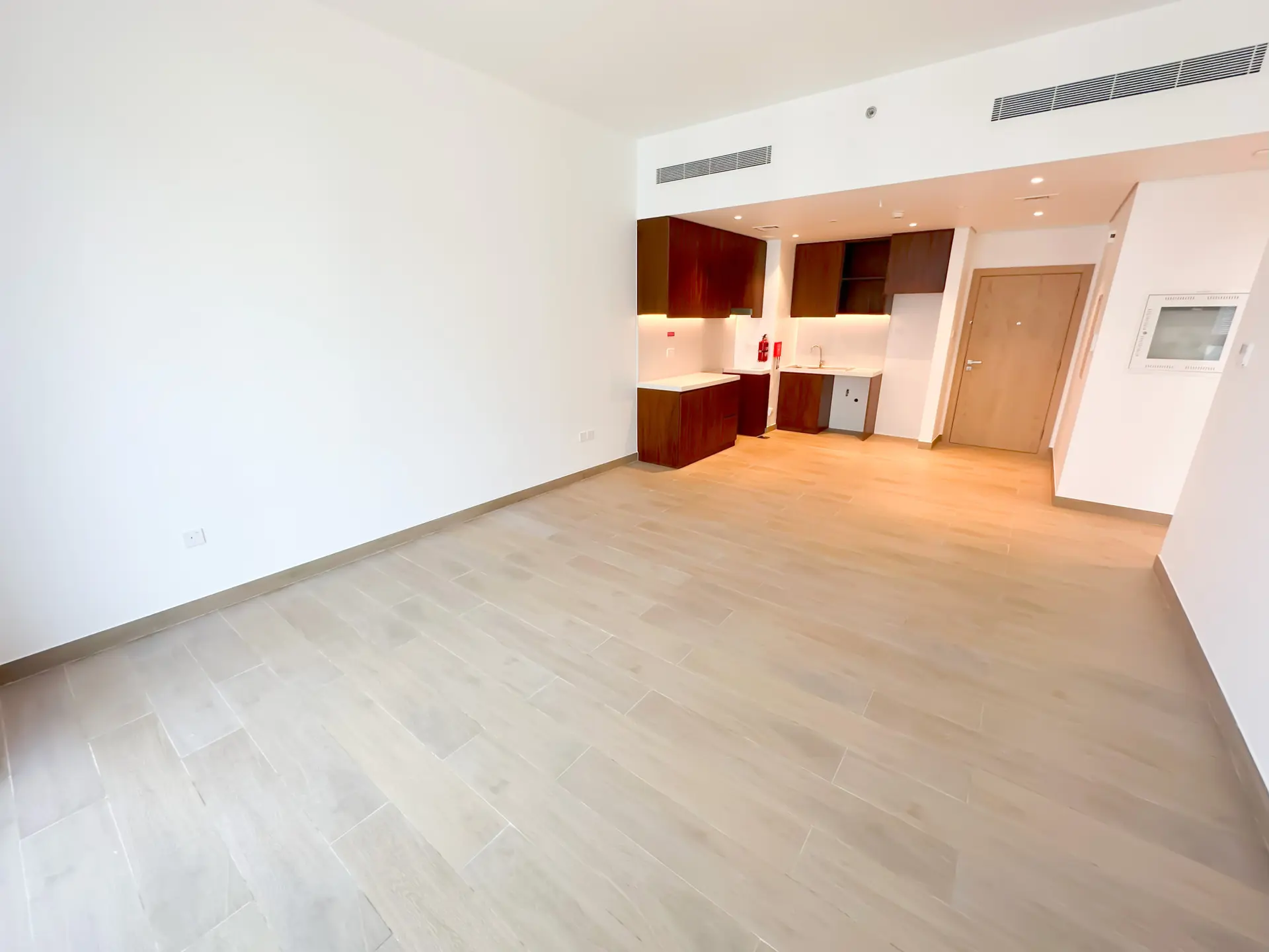 VIE EN BORD DE MER | ÉTAGE ÉLEVÉ | AFFAIRE POUR INVESTISSEURS – Appartement Dubai (3/12)