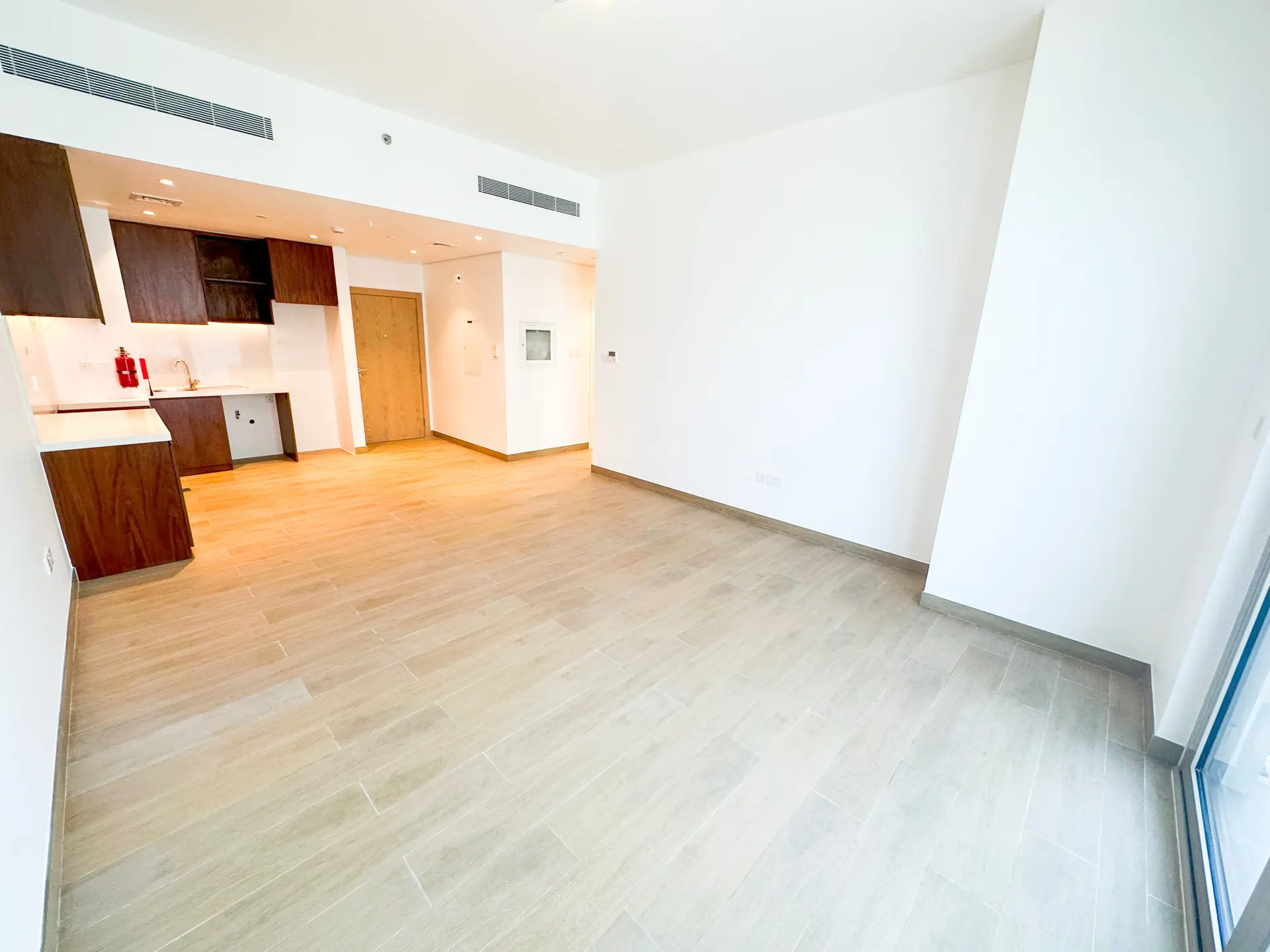 VIE EN BORD DE MER | ÉTAGE ÉLEVÉ | AFFAIRE POUR INVESTISSEURS – Appartement Dubai (4/12)