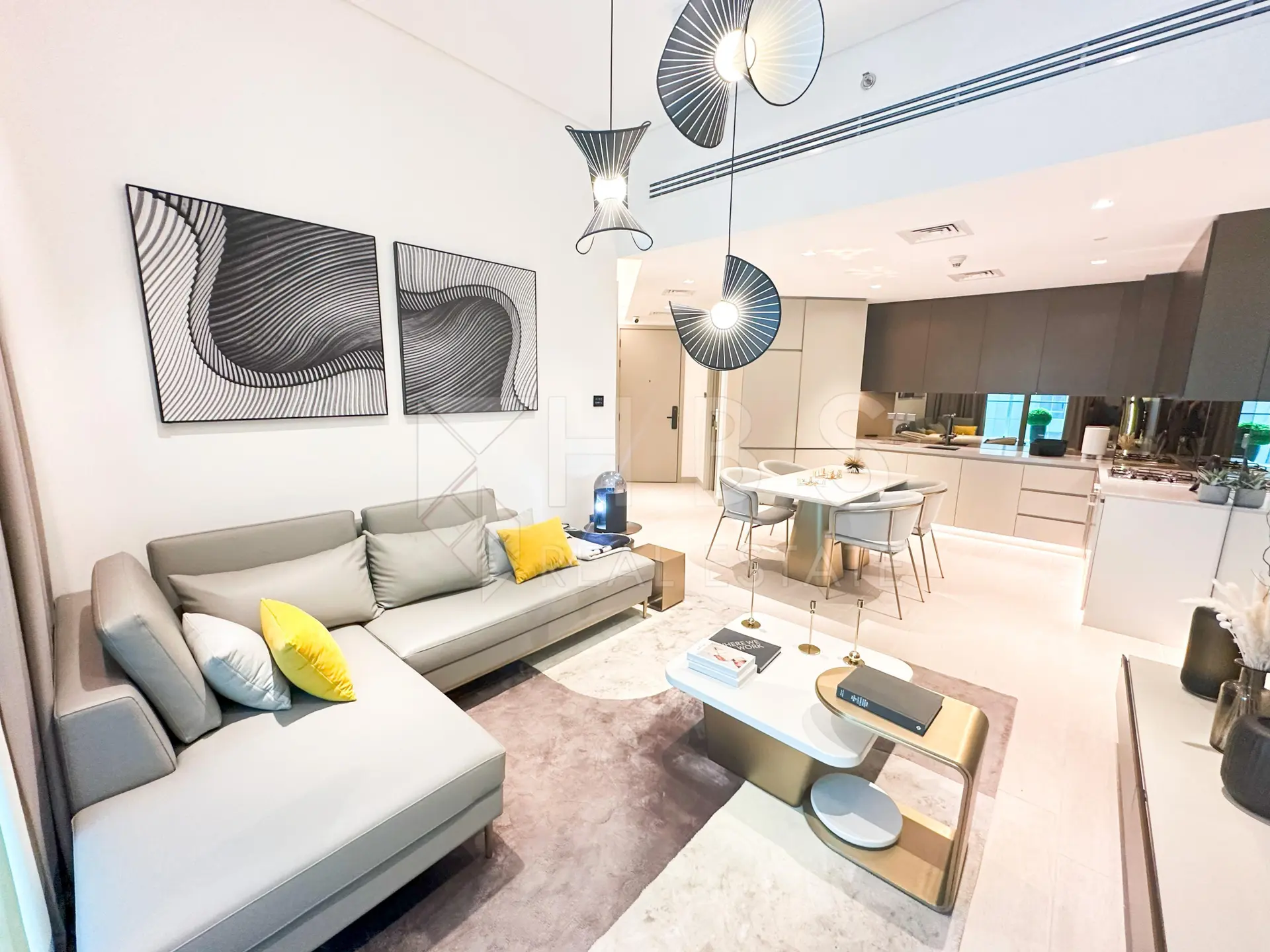 STUDIO SPACIEUX | EMPLACEMENT DE CHOIX | MEILLEUR AGENCEMENT – Appartement Dubai (1/8)
