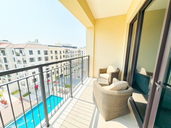 VIE EN BORD DE MER | 2 CHAMBRES + BUANDERIE ENTIÈREMENT MEUBLÉ | DERNIER ÉTAGE Appartement Dubai 10 - Dubai Immobilier 69928 IMG 2087 - Immobilier Dubai