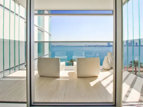 MEUBLÉ LUXUEUSEMENT I 2 CHAMBRES I VUE PANORAMIQUE SUR LA MER – Appartement Dubai (1/21)