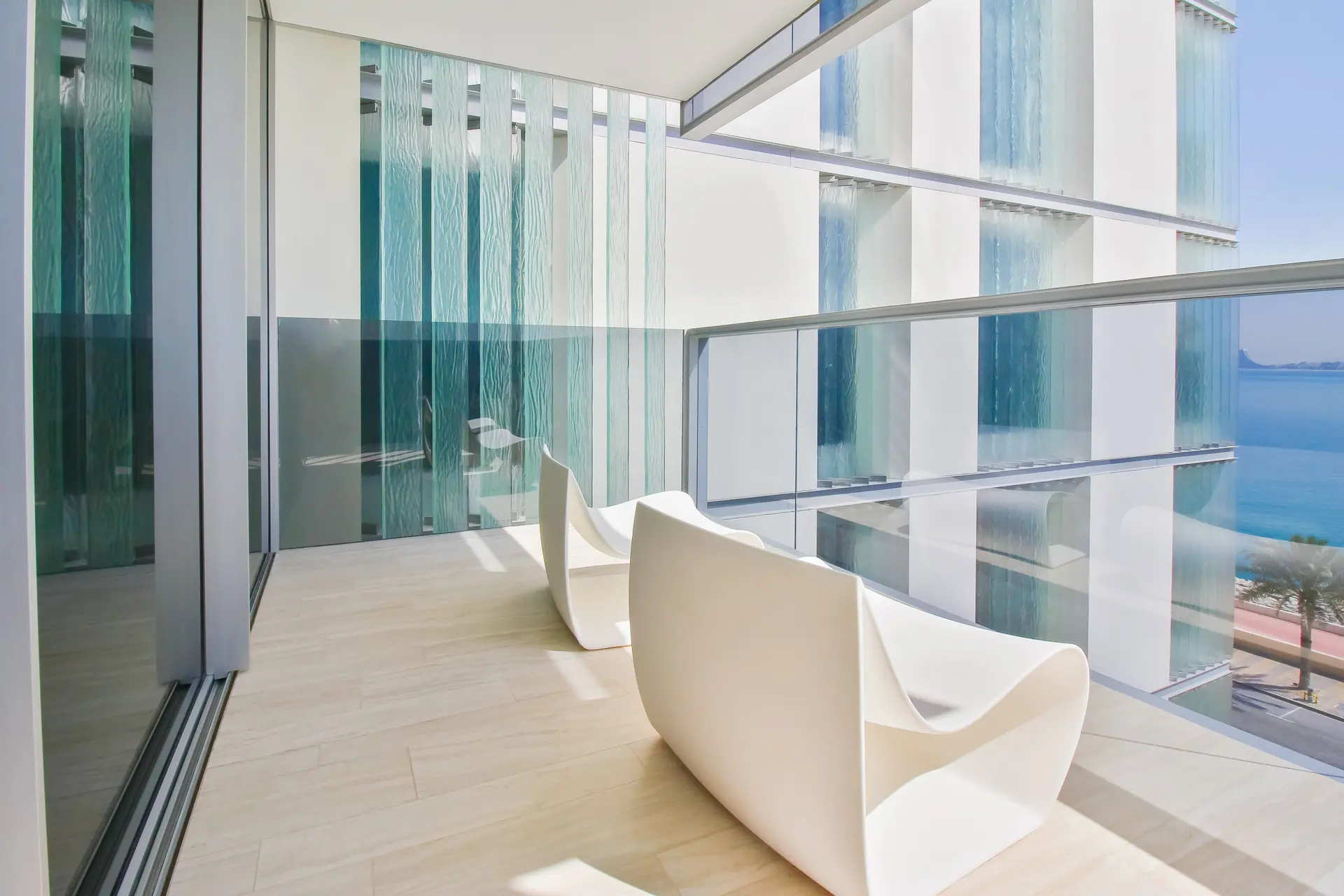 MEUBLÉ LUXUEUSEMENT I 2 CHAMBRES I VUE PANORAMIQUE SUR LA MER – Appartement Dubai (20/21)