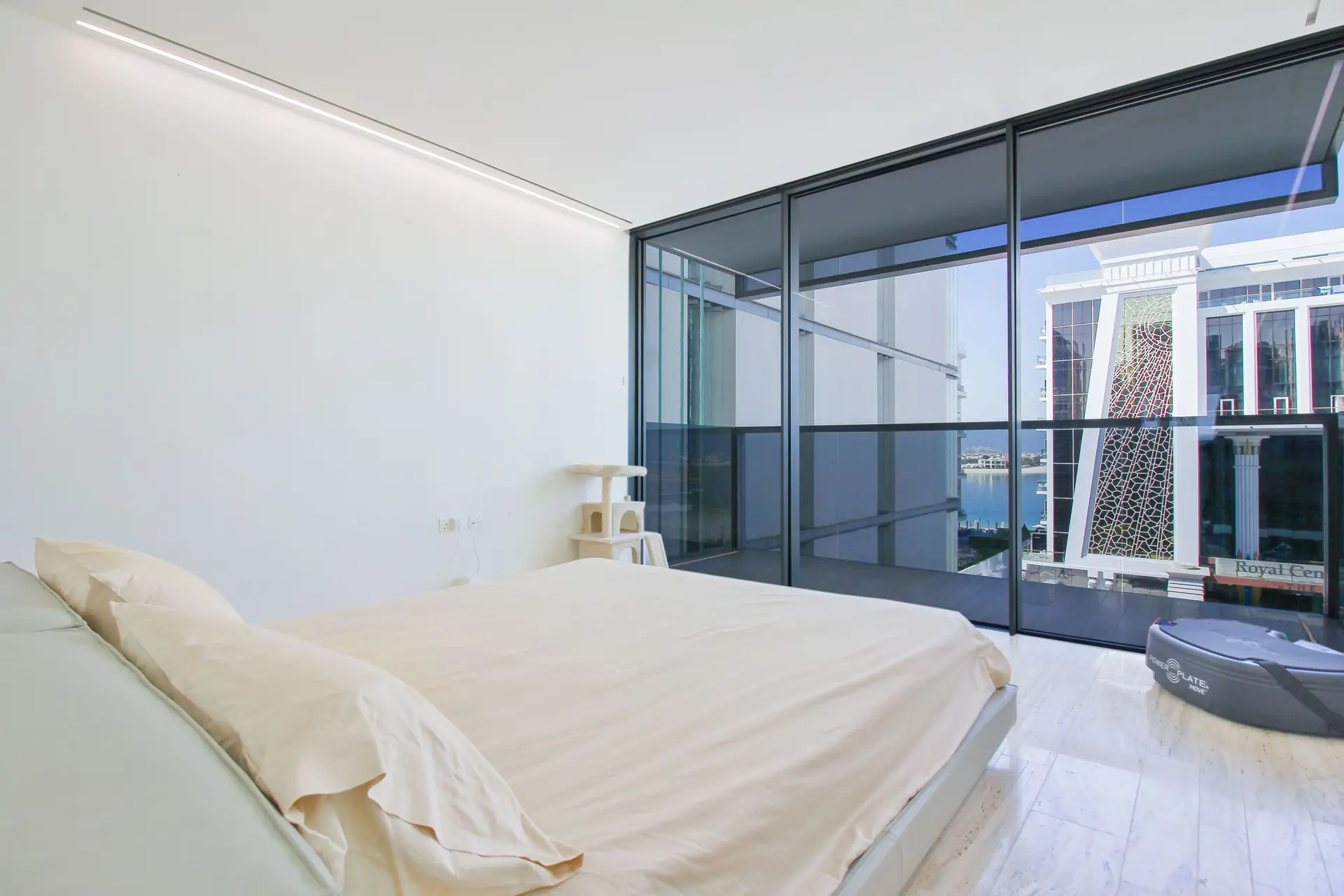 MEUBLÉ LUXUEUSEMENT I 2 CHAMBRES I VUE PANORAMIQUE SUR LA MER – Appartement Dubai (12/21)