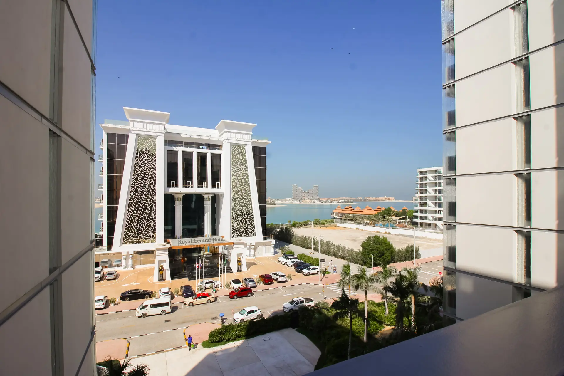 MEUBLÉ LUXUEUSEMENT I 2 CHAMBRES I VUE PANORAMIQUE SUR LA MER – Appartement Dubai (21/21)
