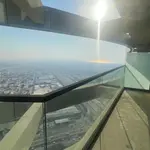 Vue sur la Skyline et le Burj Al Arab depuis un étage élevé – Appartement Dubai (1/9)