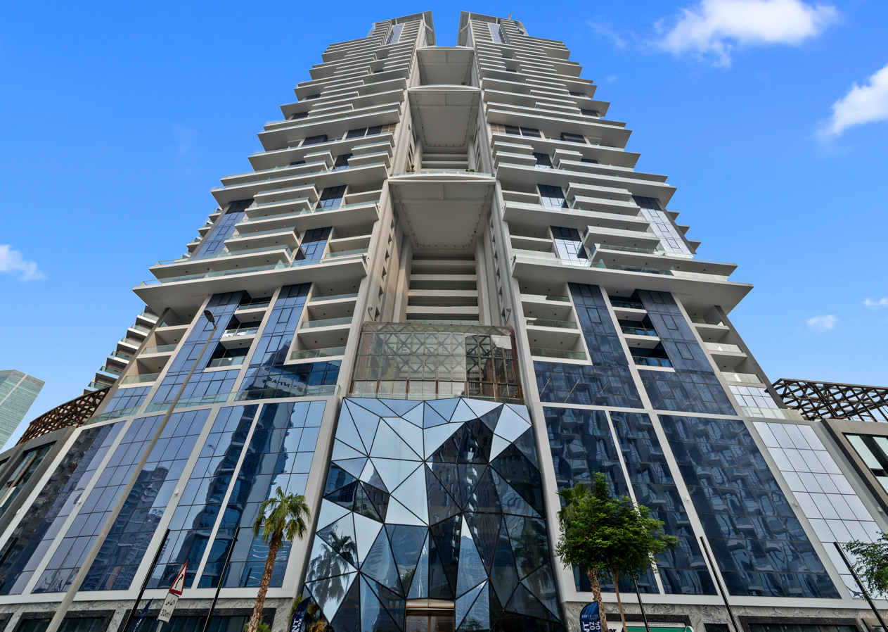 70951-Building
