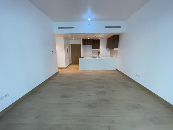 VIE LUXUEUSE | GRAND APPARTEMENT 2 CHAMBRES À LA-MER Appartement Dubai 8 - Dubai Immobilier 71354 WhatsApp Image 2024 08 27 at 22.11.51 - Immobilier Dubai