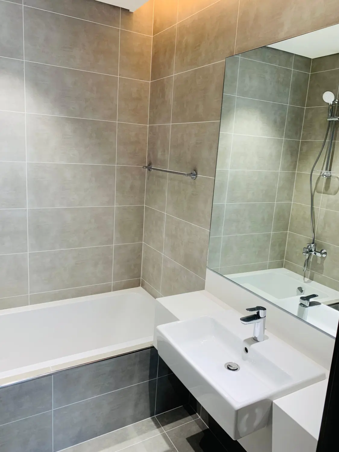 Finitions haut de gamme | Emplacement privilégié | Vue sur le lagon – Appartement Dubai (10/14)