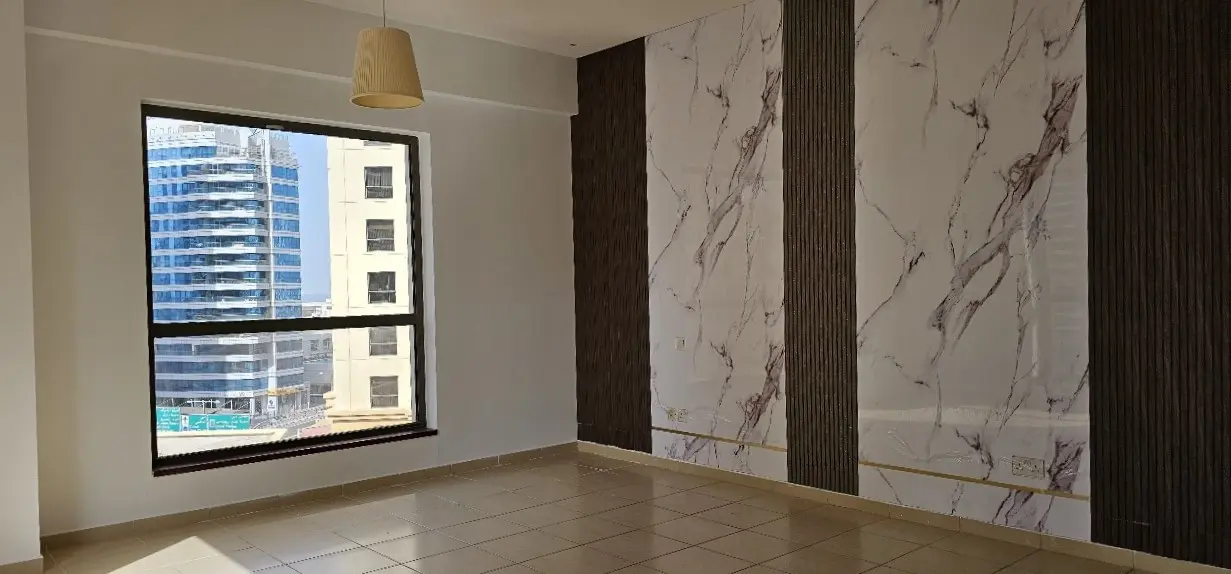71755-IMG-20241025-WA0018 Libre | Rénové | 3 Chambres | Proche de la plage – Appartement Dubai (3/16)