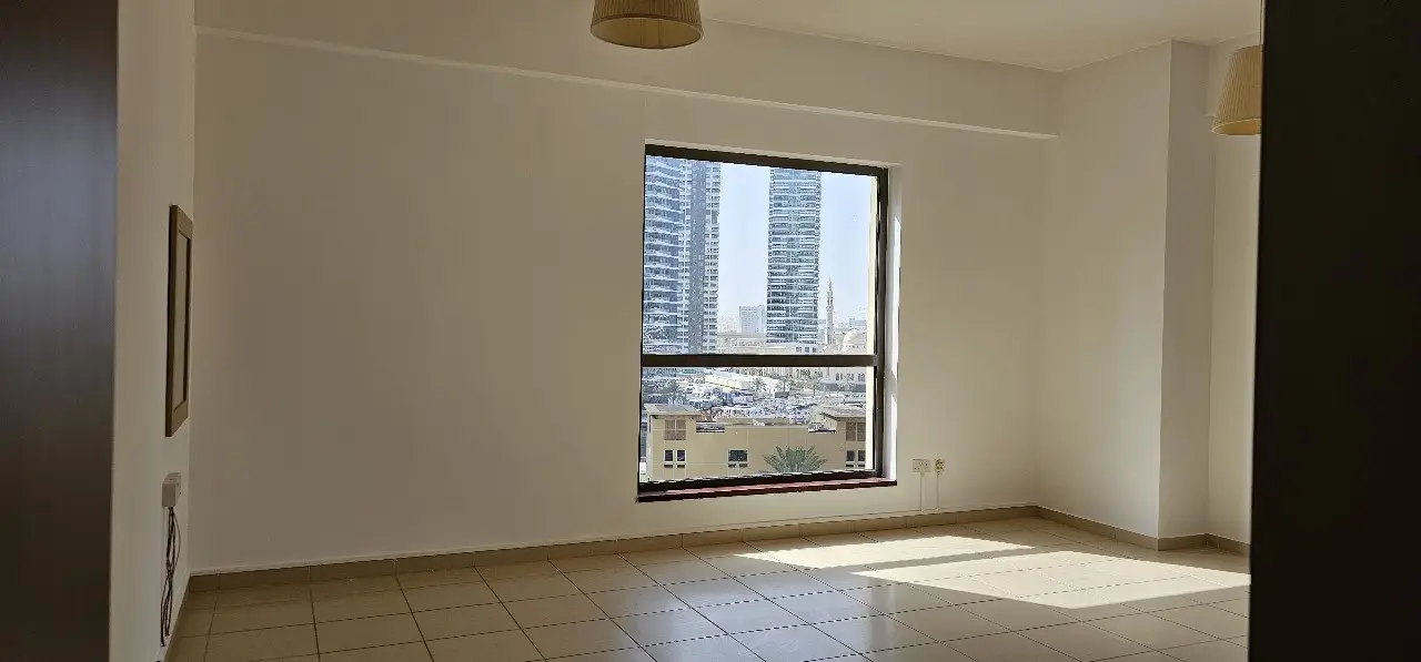 71761-IMG-20241025-WA0020 Libre | Rénové | 3 Chambres | Proche de la plage – Appartement Dubai (5/16)
