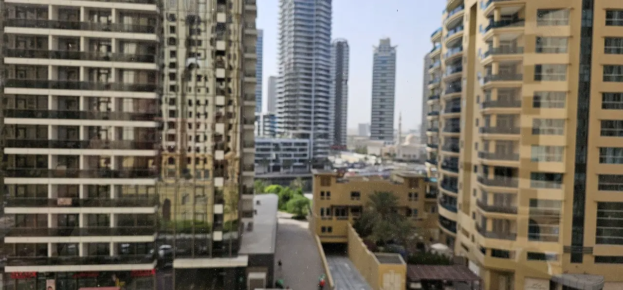71765-IMG-20241025-WA0010 Libre | Rénové | 3 Chambres | Proche de la plage – Appartement Dubai (16/16)