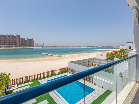 MAISON DE VILLE EN FRONT DE MER RÉNOVÉE | PISCINE PRIVÉE | VUE ROYALE SUR L'ATLANTIS Pavillon Dubai 10 - Dubai Immobilier 74312 J71A7822 - Immobilier Dubai