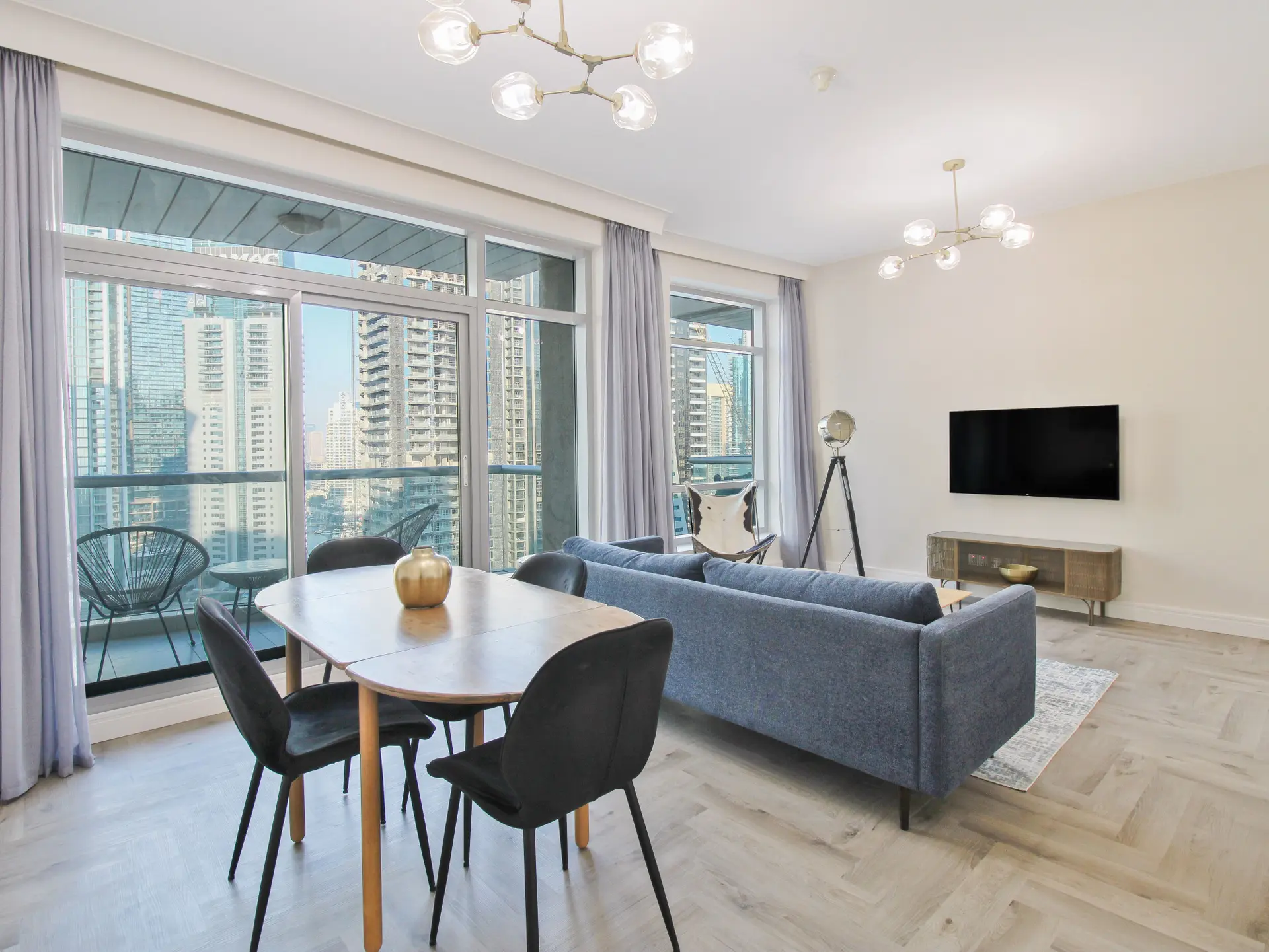RÉCEMMENT RÉNOVÉ | 1CH STYLISH + BUANDERIE | RENDEMENT LOCATIF – Appartement Dubai (2/26)