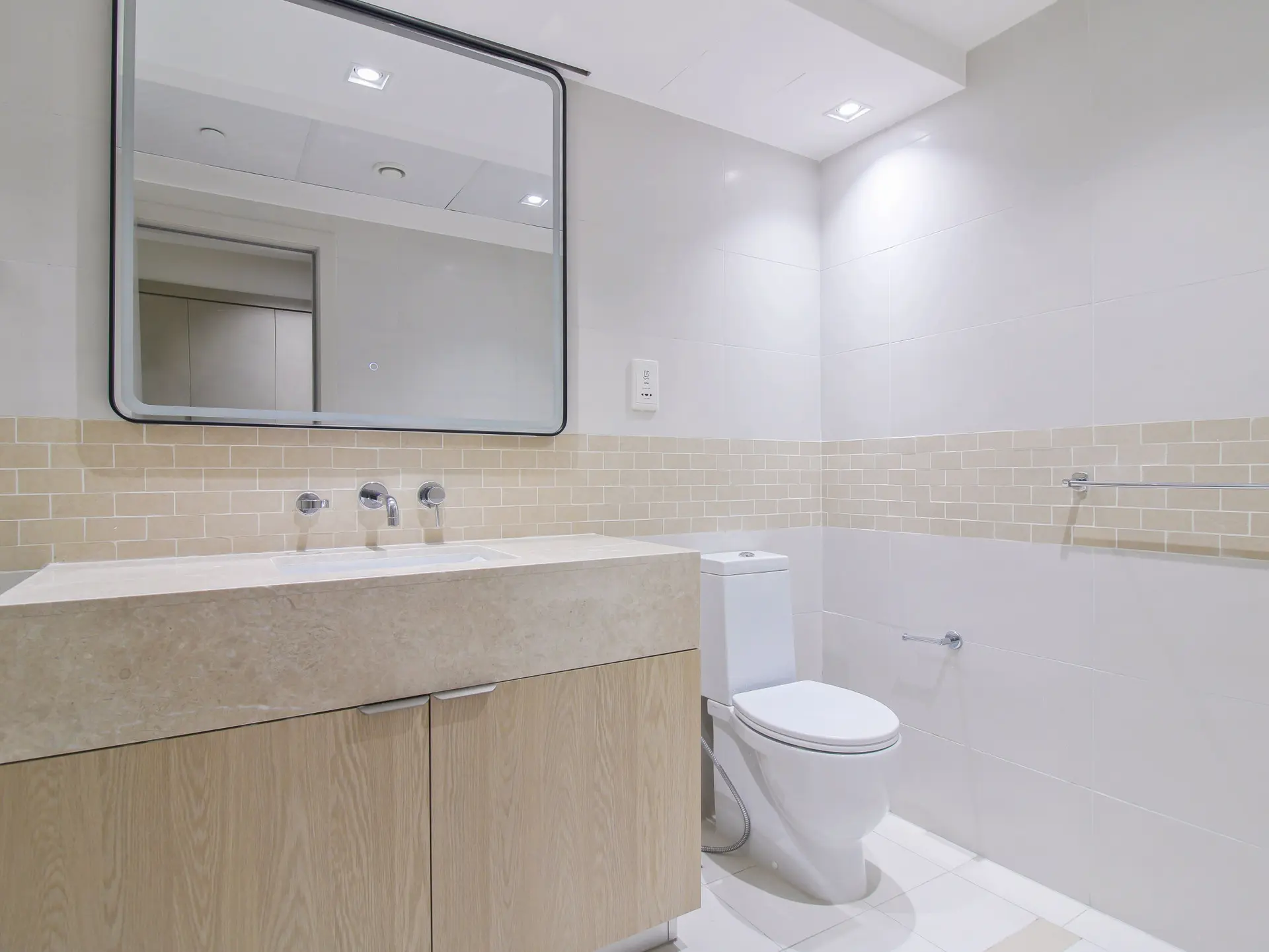 RÉCEMMENT RÉNOVÉ | 1CH STYLISH + BUANDERIE | RENDEMENT LOCATIF – Appartement Dubai (17/26)