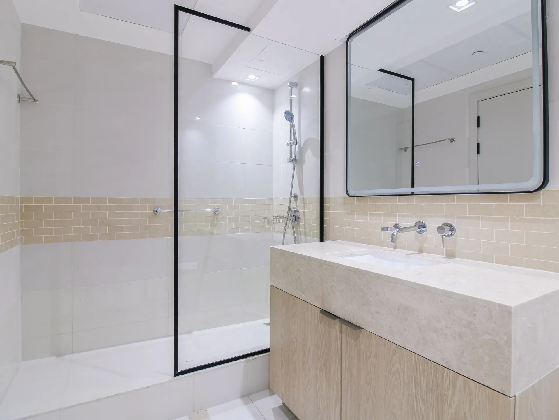 RÉCEMMENT RÉNOVÉ | 1CH STYLISH + BUANDERIE | RENDEMENT LOCATIF – Appartement Dubai (19/26)