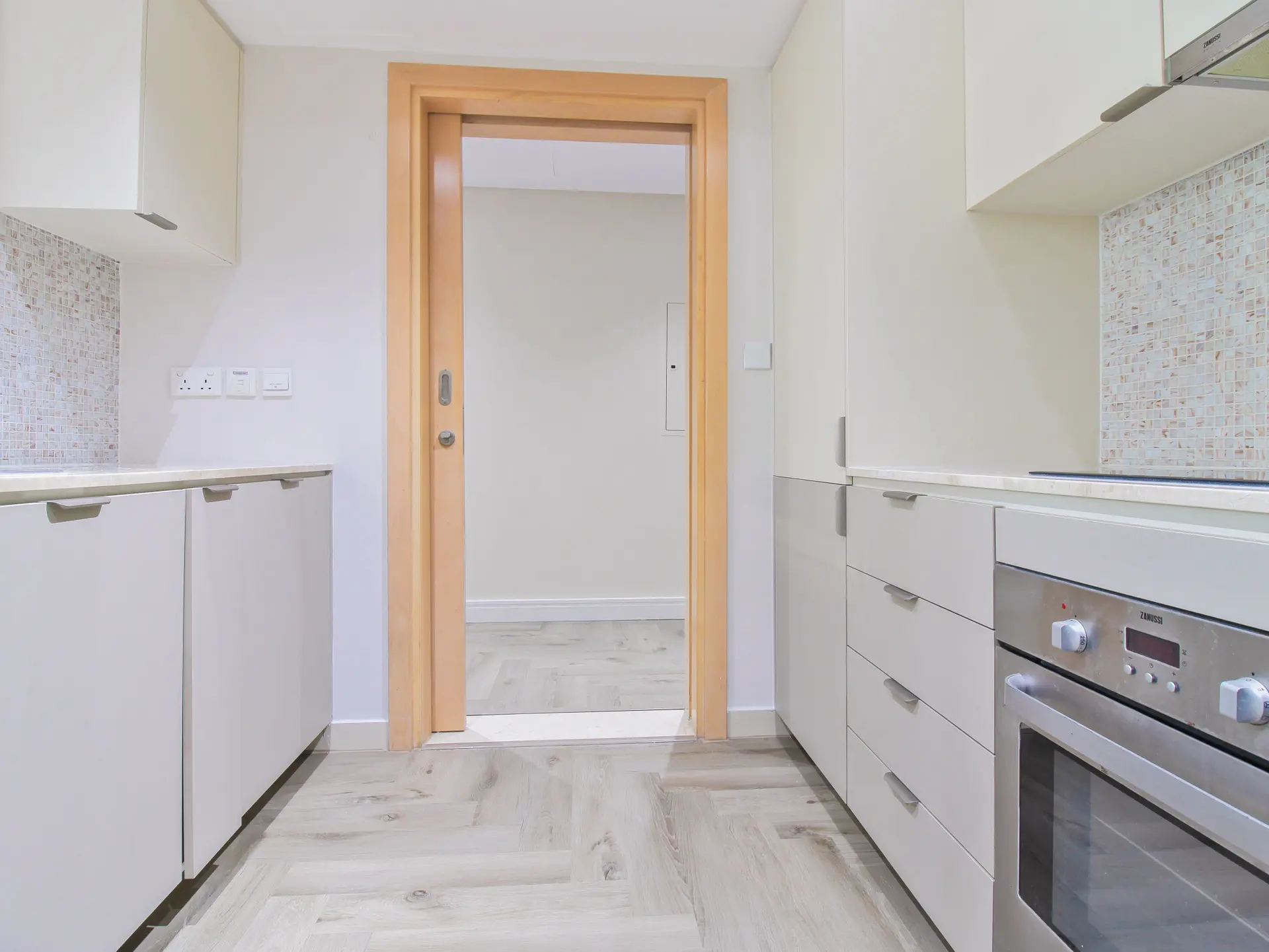 RÉCEMMENT RÉNOVÉ | 1CH STYLISH + BUANDERIE | RENDEMENT LOCATIF – Appartement Dubai (8/26)