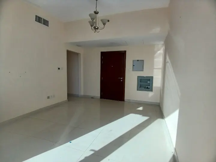 75730-WhatsApp-Image-2024-11-08-at-2.55.06-PM-3 Disponible | Vue imprenable sur la ville | 1 Chambre | Vue sur la piscine – Appartement Dubai (2/17)