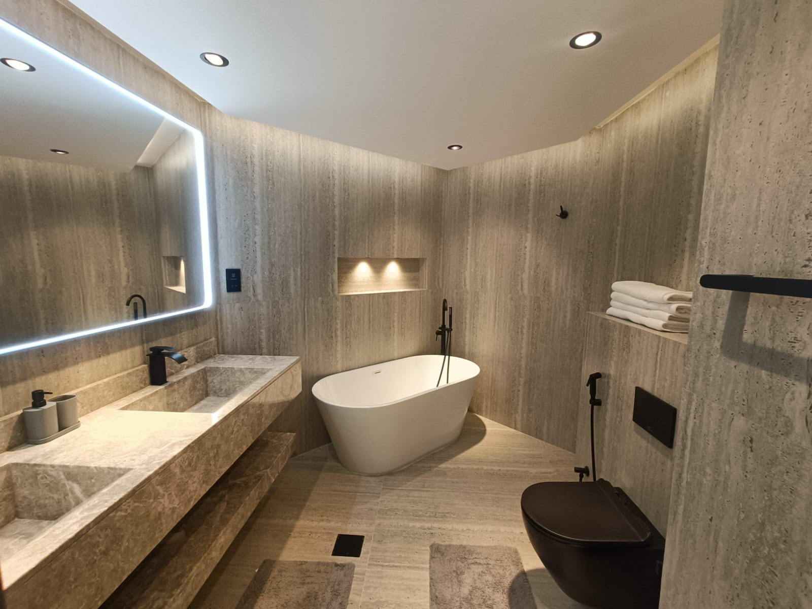 79819-IMG-20241205-WA0037