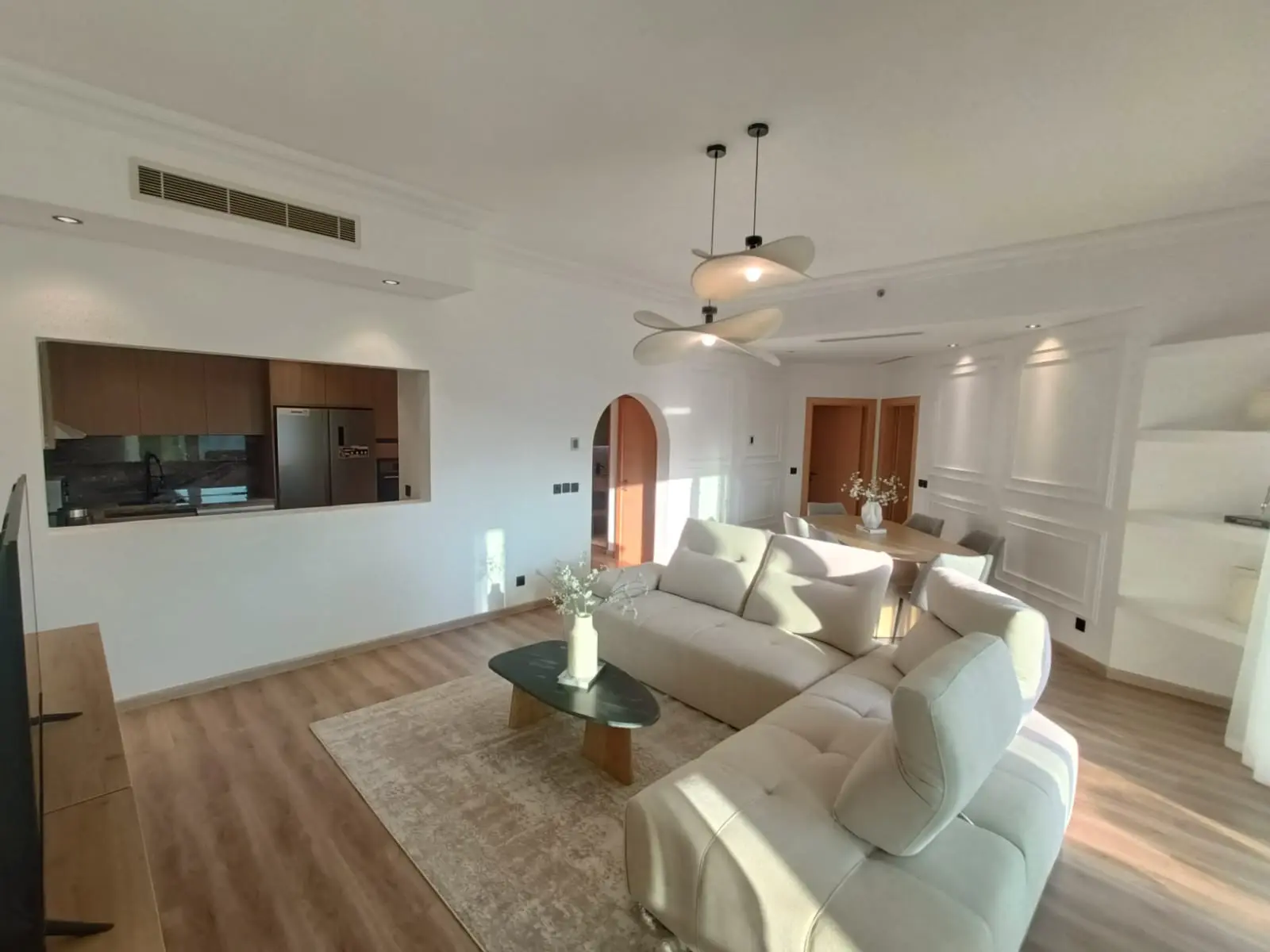 79920-IMG-20241205-WA0045 ENTIÈREMENT RÉNOVÉ | ENTIEREMENT MEUBLÉ | LIBRE – Appartement Dubai (2/17)