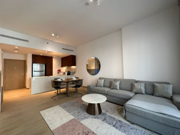 APPARTEMENT LUXUEUX DE 2 CHAMBRES DISPONIBLE DANS LE BÂTIMENT LA RIVE 2 Appartement Dubai 3 - Dubai Immobilier 82468 WhatsApp Image 2024 12 31 at 15.40.42 1 - Immobilier Dubai