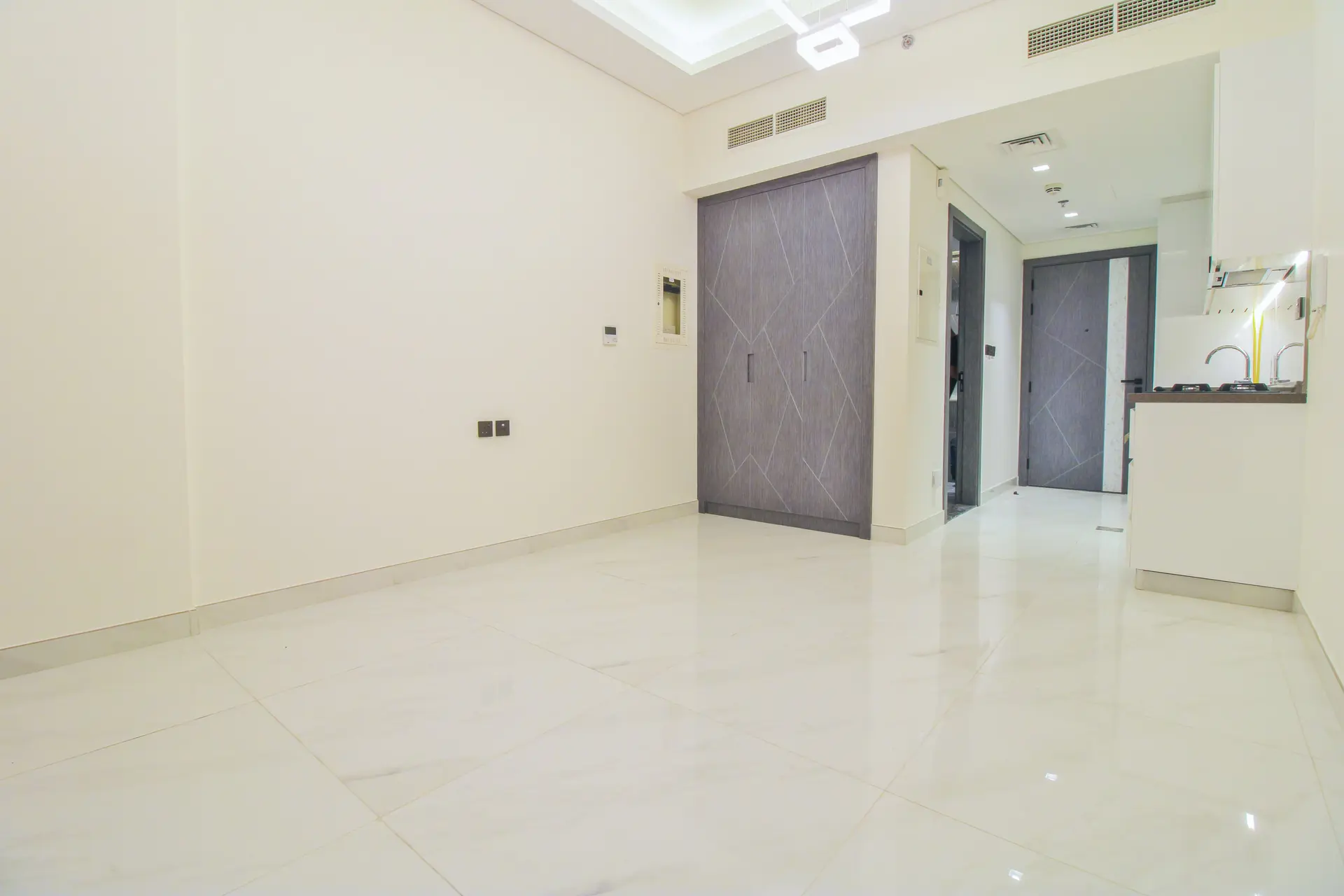 Studio exclusif | Vue sur la piscine | Prêt à emménager – Appartement Dubai (5/11)