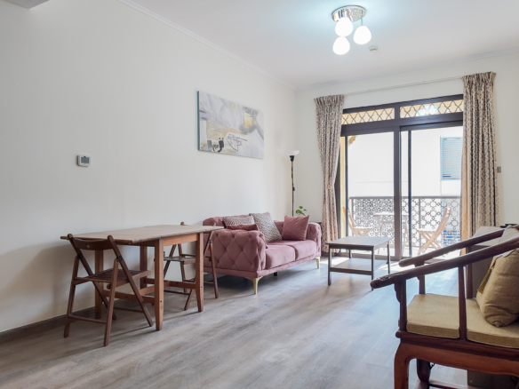 Meublé | Lumineux | Balcon | Paisible Appartement Dubai 3 - Dubai Immobilier 83082 DJI 20250117110516 0625 D 2 min - Immobilier Dubai