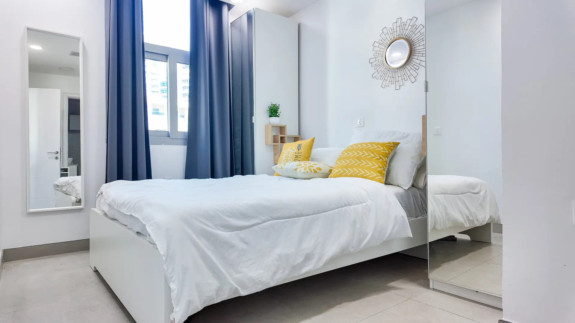 DISPOSITION UNIQUE | AMÉLIORÉE | VACANT – Appartement Dubai (12/23)