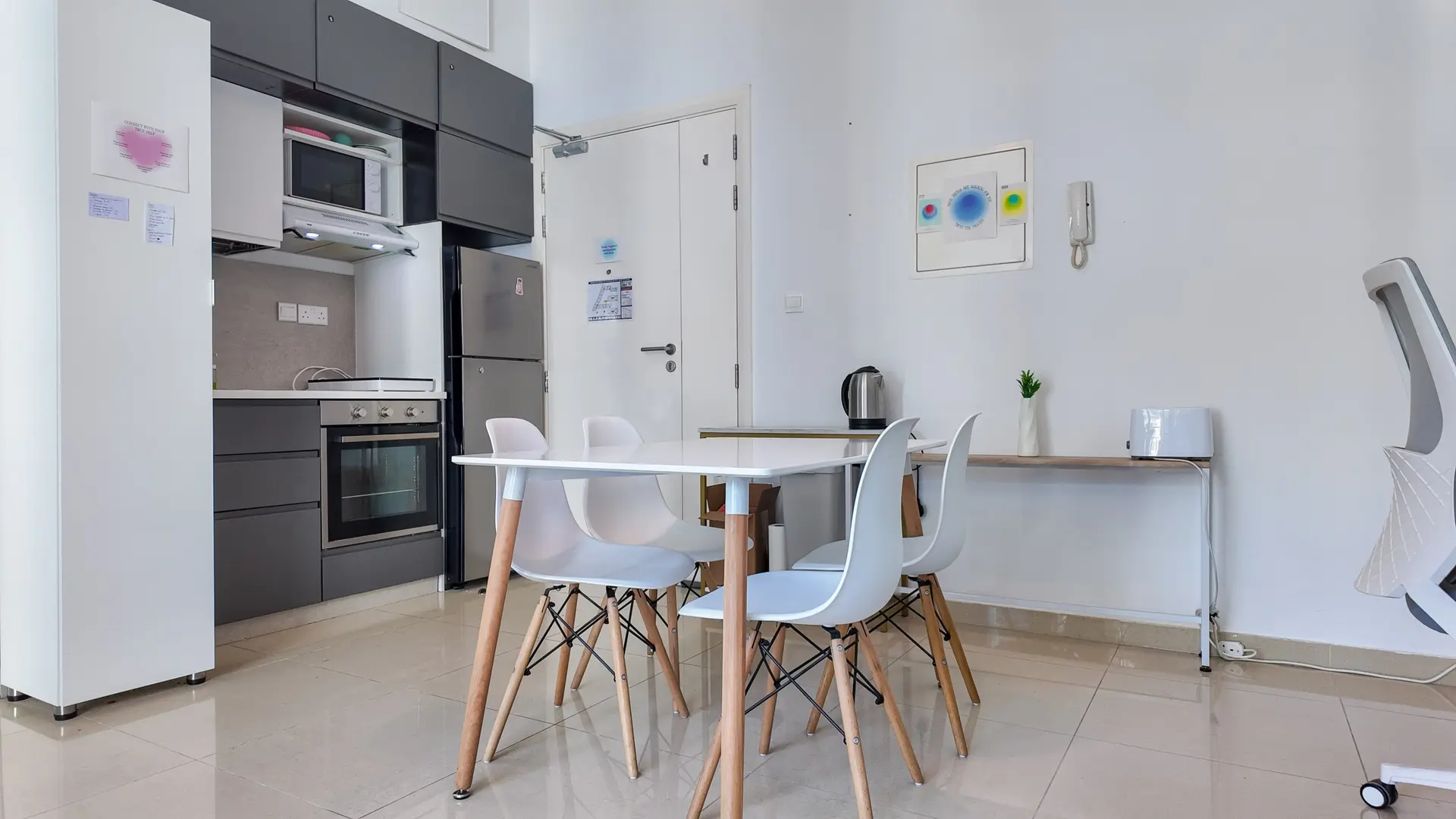 DISPOSITION UNIQUE | AMÉLIORÉE | VACANT – Appartement Dubai (7/23)