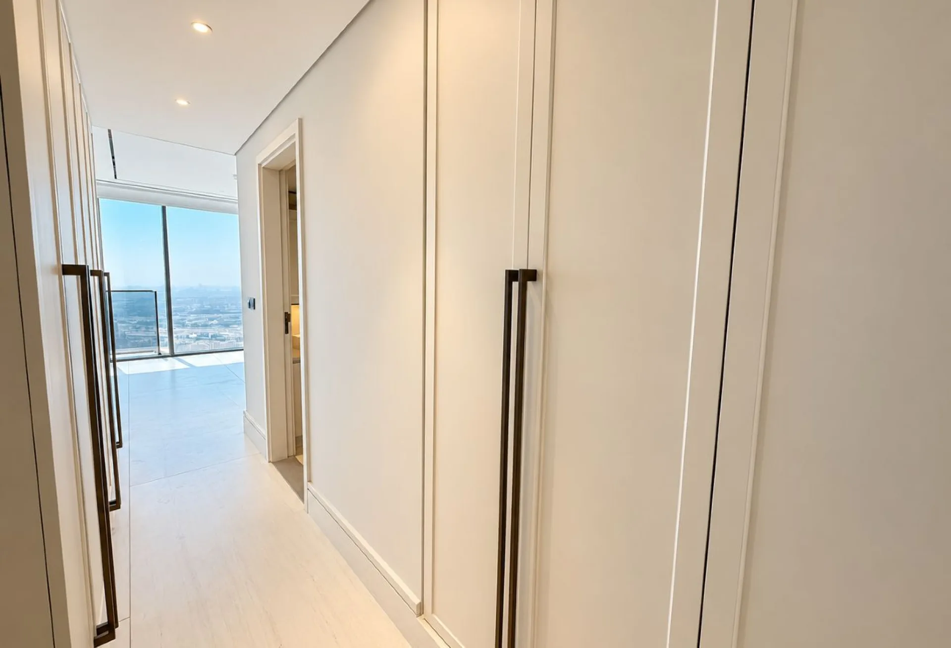PENTHOUSE RARE DANS UNE TOUR LUXUEUSE NEUVE À BUSINESS BAY | 4 426,44 PI² – Appartement Dubai (10/24)
