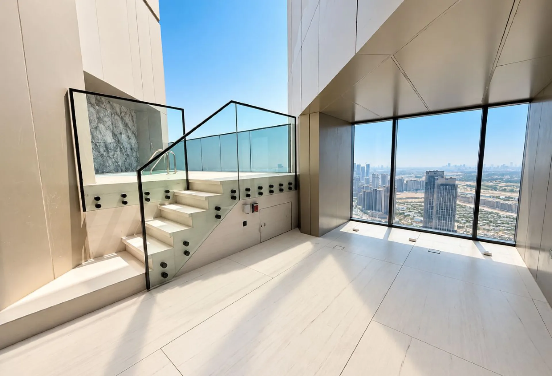 PENTHOUSE RARE DANS UNE TOUR LUXUEUSE NEUVE À BUSINESS BAY | 4 426,44 PI² – Appartement Dubai (14/24)