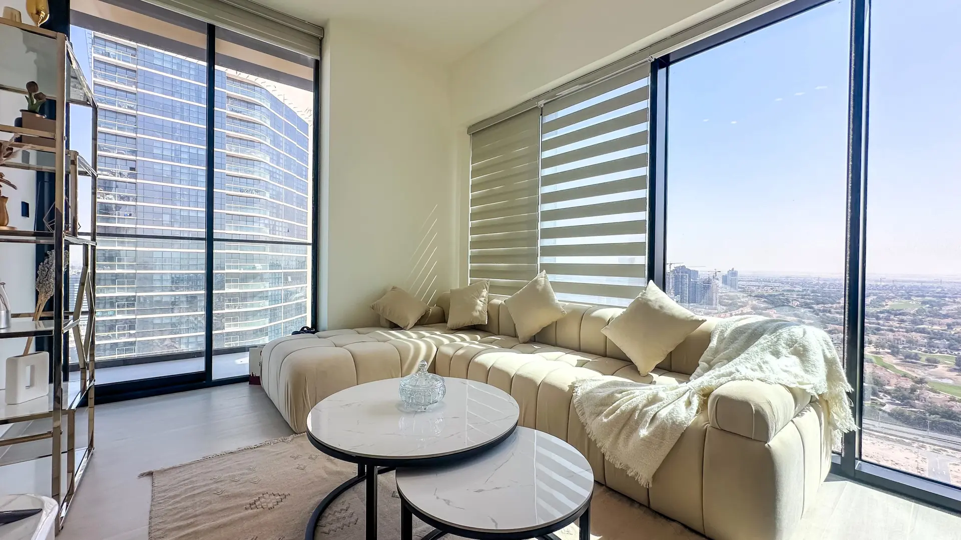 MODERNE & NEUF | MEUBLÉ | DERNIER ÉTAGE – Appartement Dubai (5/30)