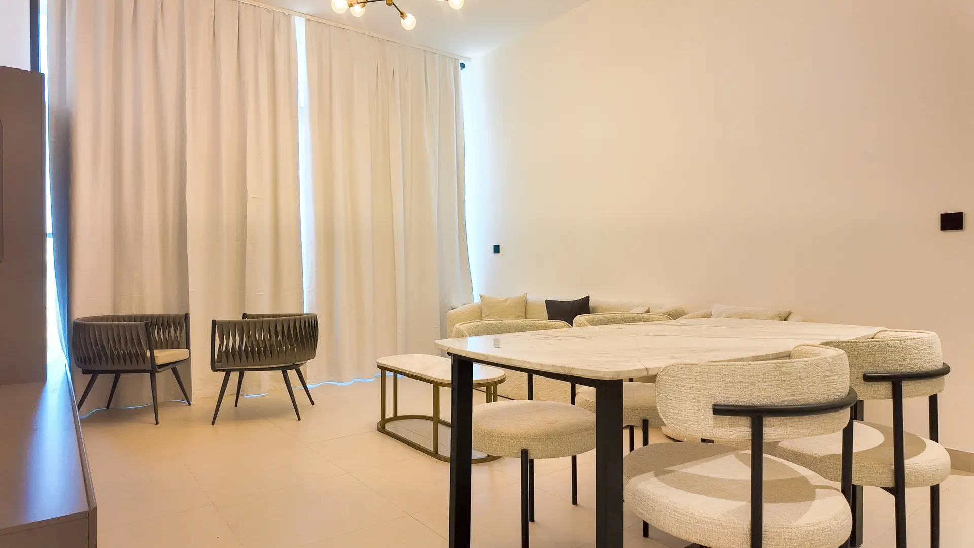 AGENCEMENT SPACIEUX | NEUF | MEUBLÉ – Appartement Dubai (12/30)