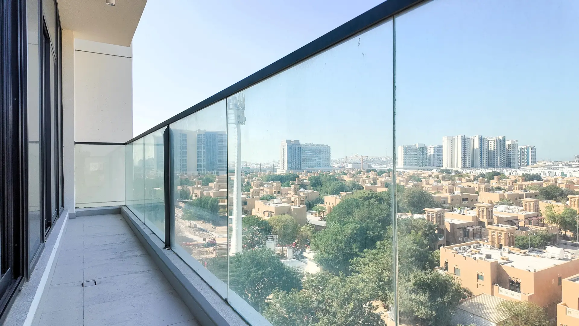 AGENCEMENT SPACIEUX | NEUF | MEUBLÉ – Appartement Dubai (28/30)