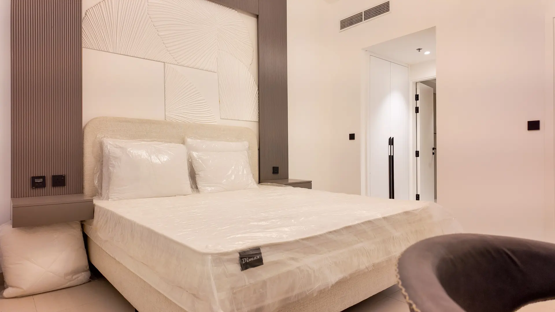 AGENCEMENT SPACIEUX | NEUF | MEUBLÉ – Appartement Dubai (19/30)