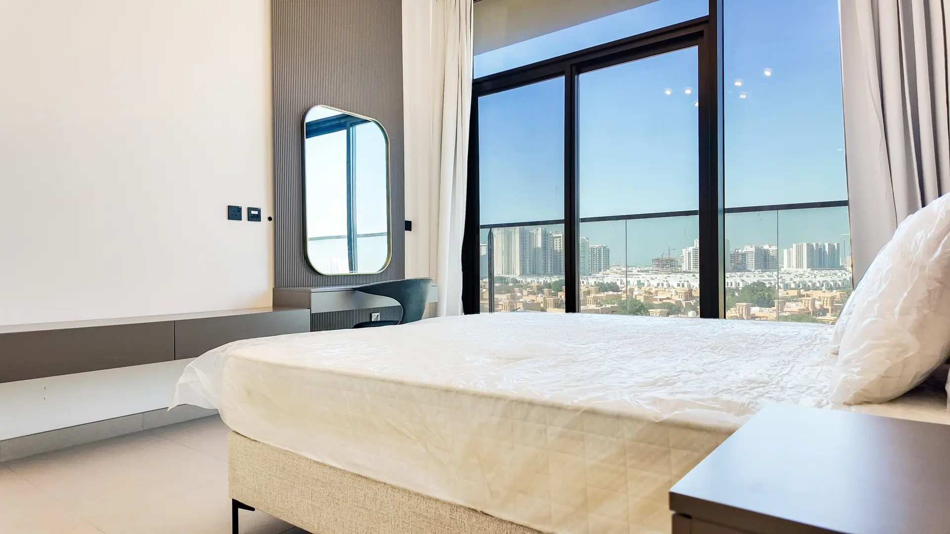 AGENCEMENT SPACIEUX | NEUF | MEUBLÉ – Appartement Dubai (17/30)