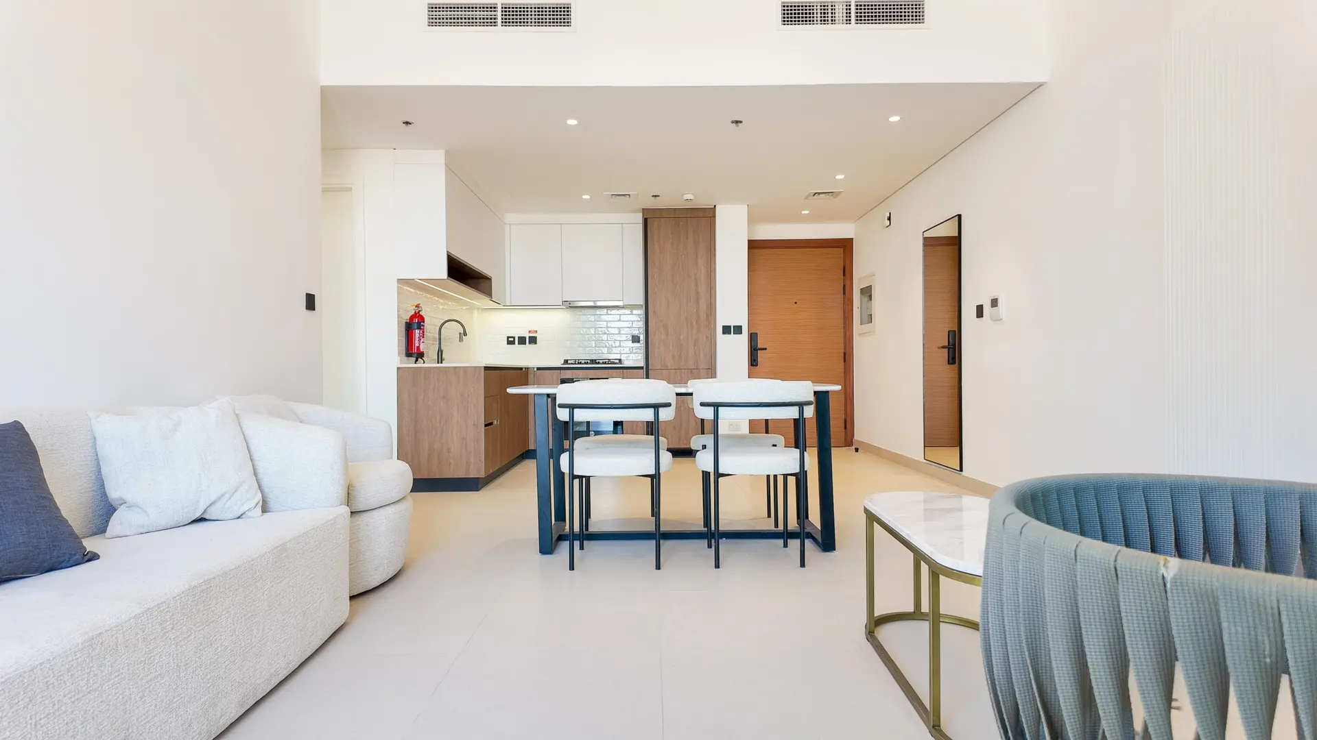 AGENCEMENT SPACIEUX | NEUF | MEUBLÉ – Appartement Dubai (5/30)