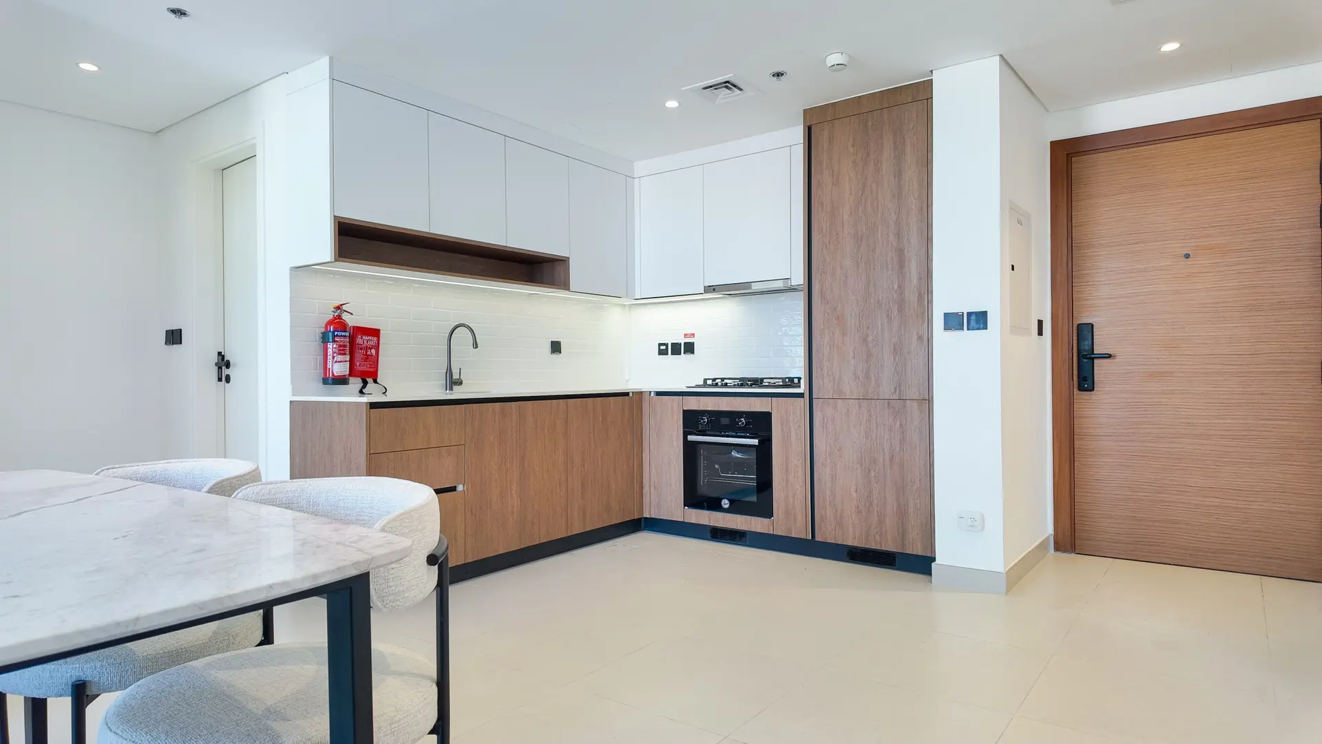 AGENCEMENT SPACIEUX | NEUF | MEUBLÉ – Appartement Dubai (13/30)