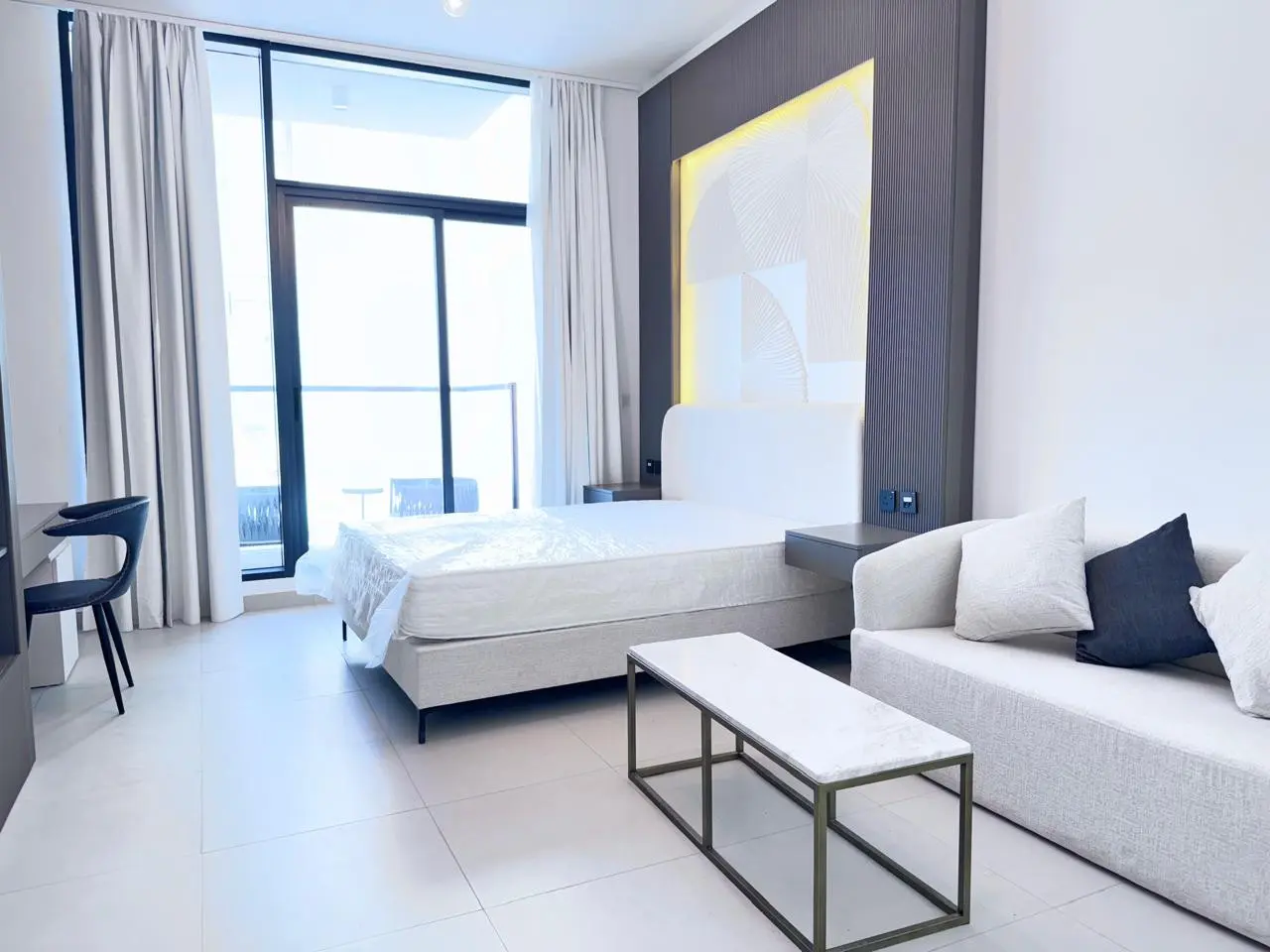 86646-IMG-20250222-WA0006 MAISON INTELLIGENTE ÉLÉGANTE | VUE SUR LA PISCINE | STUDIO MEUBLÉ – Appartement Dubai (2/21)