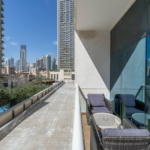 LAYOU UNIQUE | RENOVÉ | MEUBLÉ Appartement Dubai 8 - Dubai Immobilier 87041 IMG 20250305 WA0027 - Immobilier Dubai