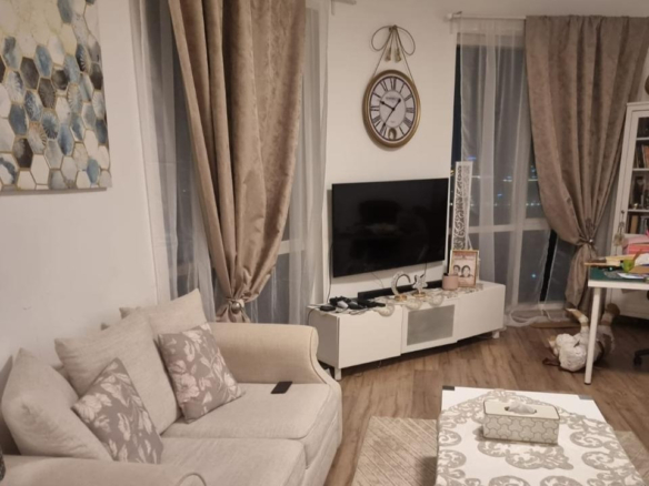 PRIX LE PLUS BAS | RÉNOVÉ & AMÉLIORÉ | SPACIEUX 2 CHAMBRES Appartement Dubai 28 - Dubai Immobilier 87055 WhatsApp Image 2025 01 14 at 10.25.12 - Immobilier Dubai