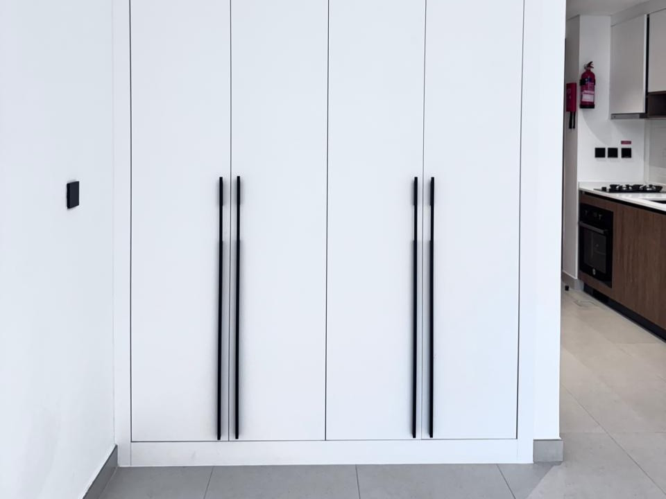 960