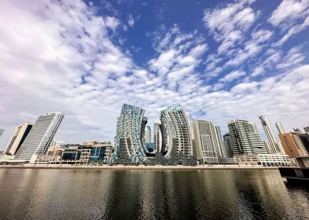 ÉTAGE ÉLEVÉ | ENTIÈREMENT MEUBLÉ | VOT | VUE SUR BUSINESS BAY – Appartement Dubai (18/19)
