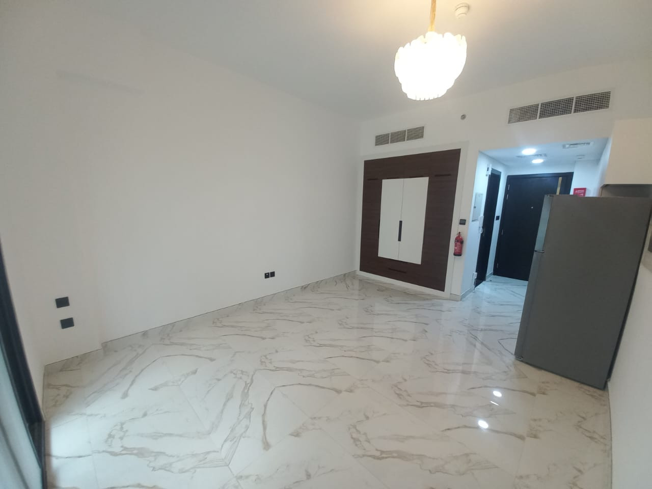 89854-WhatsApp-Image-2025-04-18-at-4.10.31-PM