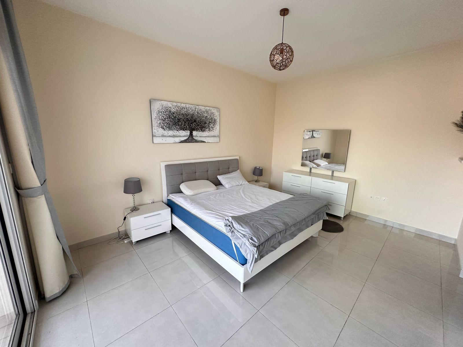 89941-WhatsApp-Image-2025-04-21-at-00.24.34