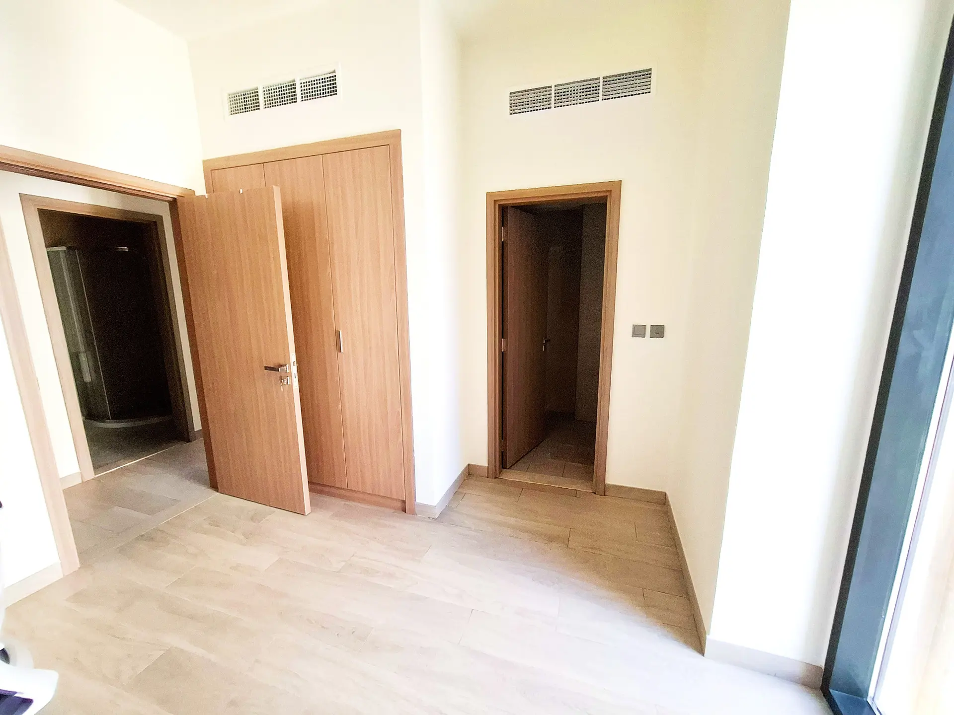 UNITÉ DE STANDING | MEUBLÉE | LOUÉE – Appartement Dubai (3/9)